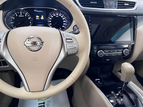 Nissan X-Trail III с пробегом 2015 года, цена 1 845 000 рублей, 178488 км, внедорожник, Автокод Объявления
