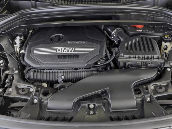 BMW X1 II (F48) Рестайлинг с пробегом 2021 года, цена 3 800 000 рублей, 33800 км, внедорожник, Автокод Объявления