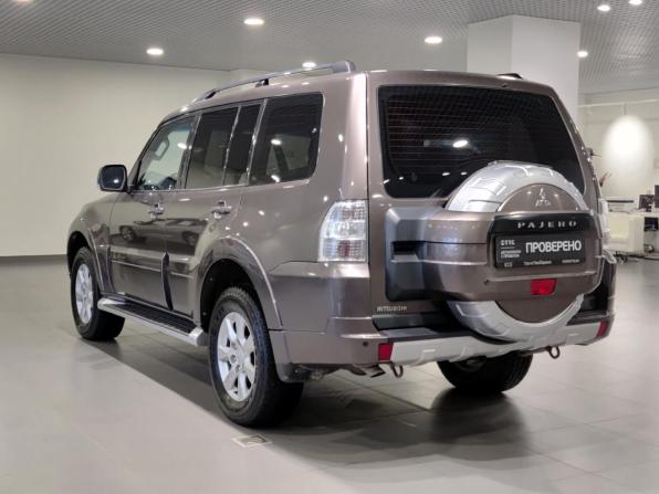 Mitsubishi Pajero IV Рестайлинг 1 с пробегом 2012 года, цена 2 160 000 рублей, 205902 км, внедорожник, Автокод Объявления