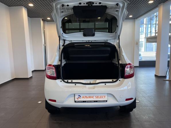 Renault Sandero II Рестайлинг с пробегом 2019 года, цена 1 070 000 рублей, 72095 км, хэтчбек, Автокод Объявления