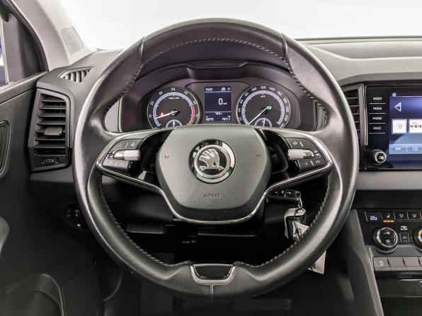 Skoda Karoq I с пробегом 2021 года, цена 2 595 000 рублей, 69767 км, внедорожник, Автокод Объявления
