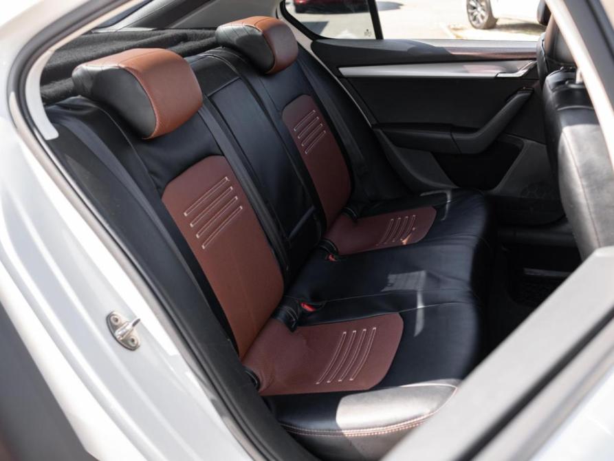 Skoda Octavia III (A7) Сочи  - изображение 7