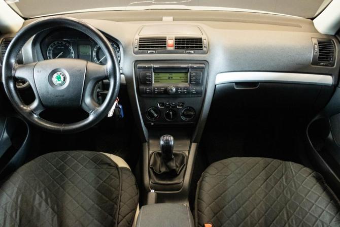 Skoda Octavia II (A5) с пробегом 2008 года, цена 770 000 рублей, 156037 км, лифтбек, Автокод Объявления