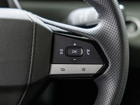 Changan Lamore с пробегом 2024 года, цена 2 098 000 рублей, 24374 км, седан, Автокод Объявления