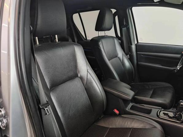 Toyota Hilux VIII Рестайлинг 2 с пробегом 2020 года, цена 4 000 000 рублей, 272849 км, пикап, Автокод Объявления