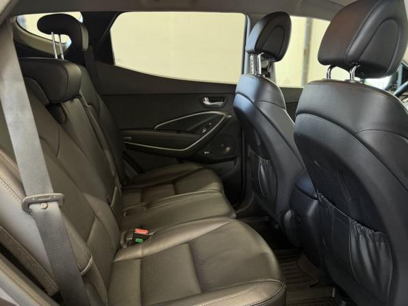 Hyundai Santa Fe III Рестайлинг с пробегом 2015 года, цена 2 050 000 рублей, 122000 км, внедорожник, Автокод Объявления