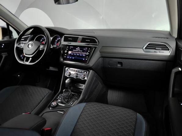 Volkswagen Tiguan II с пробегом 2020 года, цена 2 899 000 рублей, 26781 км, внедорожник, Автокод Объявления