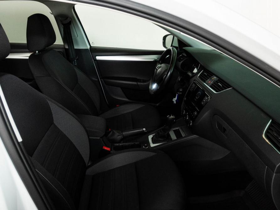 Skoda Octavia III (A7) Рестайлинг Казань  - изображение 6