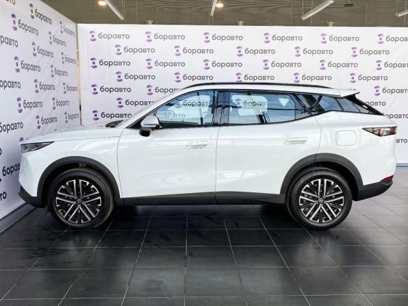 Omoda C7 с пробегом 2025 года, цена 2 469 000 рублей, 20 км, внедорожник, Автокод Объявления