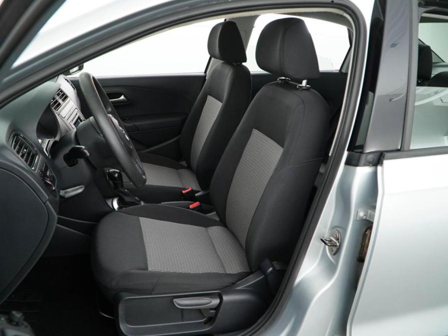 Volkswagen Polo V Москва  - изображение 9