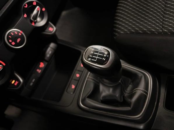 Kia Rio IV с пробегом 2018 года, цена 1 199 000 рублей, 158330 км, хэтчбек, Автокод Объявления