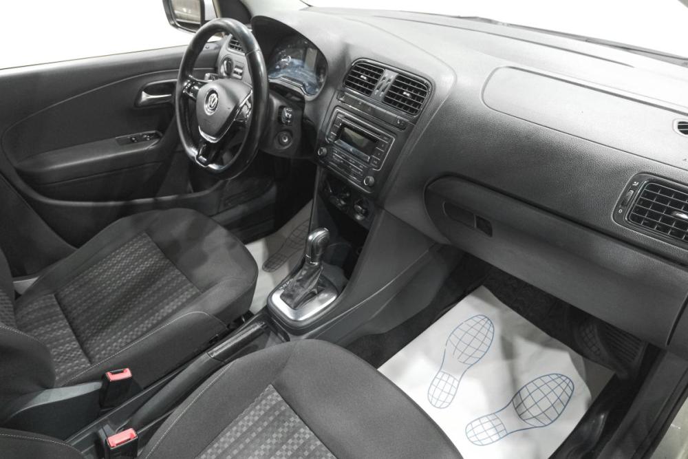 Volkswagen Polo V Рестайлинг Новокузнецк  - изображение 8