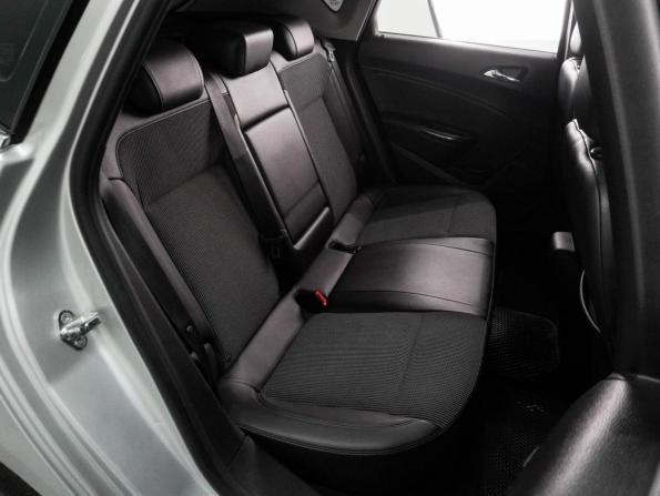 Opel Astra J с пробегом 2010 года, цена 649 000 рублей, 217560 км, хэтчбек, Автокод Объявления