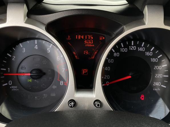Nissan Juke I с пробегом 2012 года, цена 1 050 000 рублей, 134076 км, внедорожник, Автокод Объявления