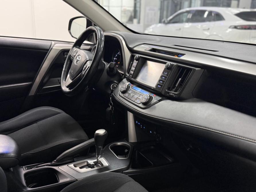 Toyota RAV4 IV (XA40) Рестайлинг Казань  - изображение 17