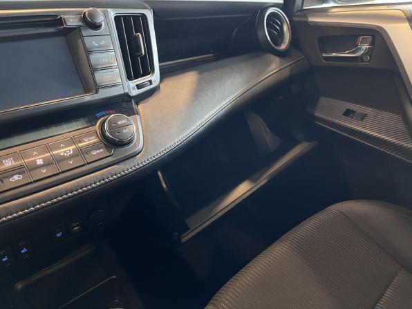 Toyota RAV4 IV (XA40) с пробегом 2015 года, цена 1 900 000 рублей, 240886 км, внедорожник, Автокод Объявления