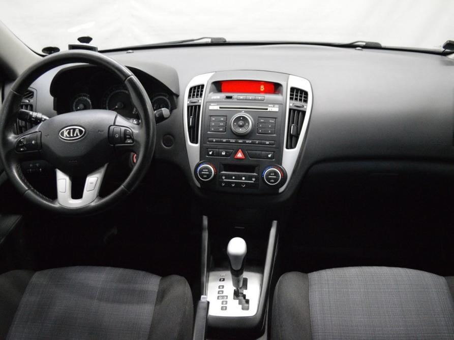 Kia Ceed I Рестайлинг Санкт-Петербург  - изображение 14