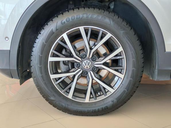 Volkswagen Tiguan II с пробегом 2019 года, цена 2 729 000 рублей, 100734 км, внедорожник, Автокод Объявления