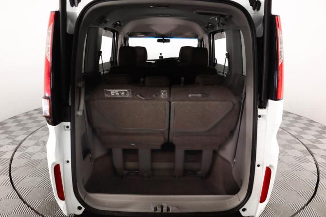 Honda Stepwgn V с пробегом 2015 года, цена 2 049 000 рублей, 91375 км, минивэн, Автокод Объявления