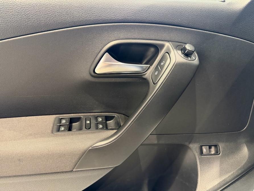 Volkswagen Polo V Москва  - изображение 17