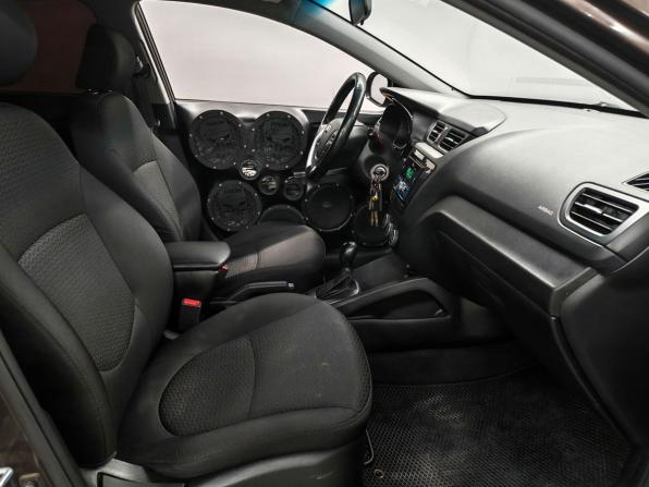 Kia Rio III Рестайлинг с пробегом 2015 года, цена 890 000 рублей, 215428 км, седан, Автокод Объявления