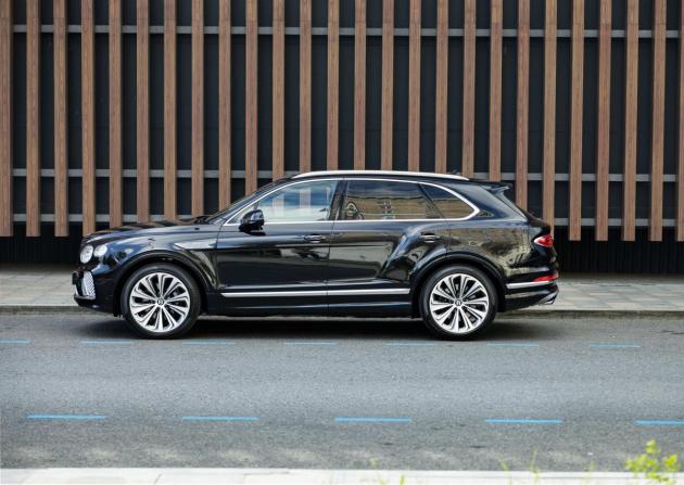 Новый Bentley Bentayga I Рестайлинг 2025 года, цена 47 555 100 рублей, внедорожник, Автокод Объявления