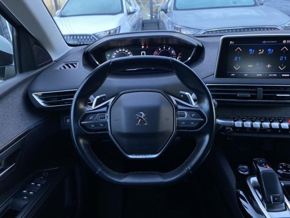 Peugeot 5008 II с пробегом 2018 года, цена 1 649 000 рублей, 193223 км, внедорожник, Автокод Объявления