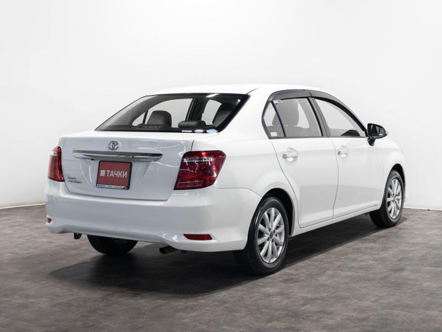 Toyota Corolla XI (E160 E170 E180) Рестайлинг 1 Чита  - изображение 3