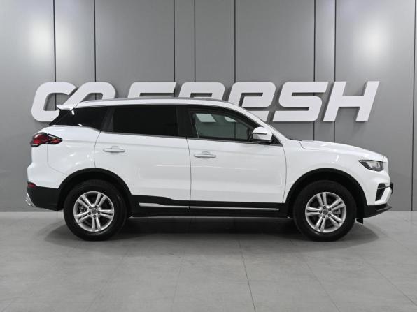 Geely Atlas Pro с пробегом 2023 года, цена 2 099 000 рублей, 20168 км, внедорожник, Автокод Объявления