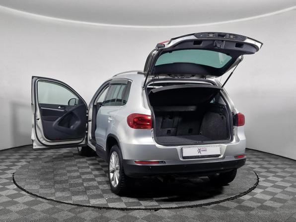 Volkswagen Tiguan I Рестайлинг с пробегом 2011 года, цена 979 000 рублей, 222897 км, внедорожник, Автокод Объявления