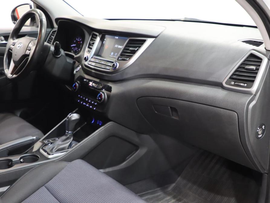 Hyundai Tucson III Санкт-Петербург  - изображение 13