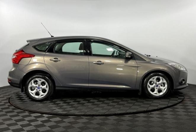 Ford Focus III Рестайлинг с пробегом 2014 года, цена 980 000 рублей, 137350 км, хэтчбек, Автокод Объявления