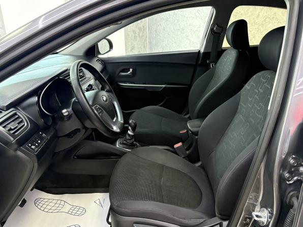 Kia Rio III с пробегом 2015 года, цена 899 000 рублей, 208520 км, седан, Автокод Объявления