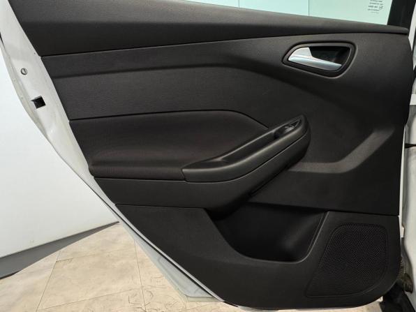 Ford Focus III с пробегом 2012 года, цена 820 000 рублей, 155755 км, хэтчбек, Автокод Объявления