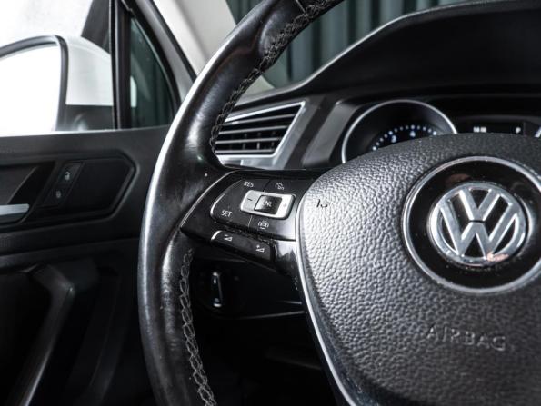 Volkswagen Tiguan II с пробегом 2019 года, цена 2 349 000 рублей, 152412 км, внедорожник, Автокод Объявления