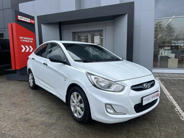 Hyundai Solaris I с пробегом 2013 года, цена 630 475 рублей, 256783 км, седан, Автокод Объявления