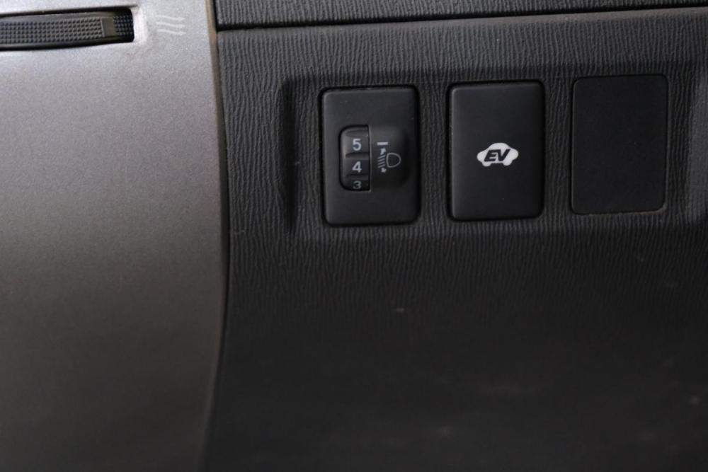 Toyota Prius II Рестайлинг (XW20) Омск  - изображение 10