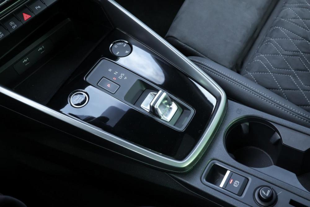 Audi A3 IV (8Y) Москва  - изображение 15