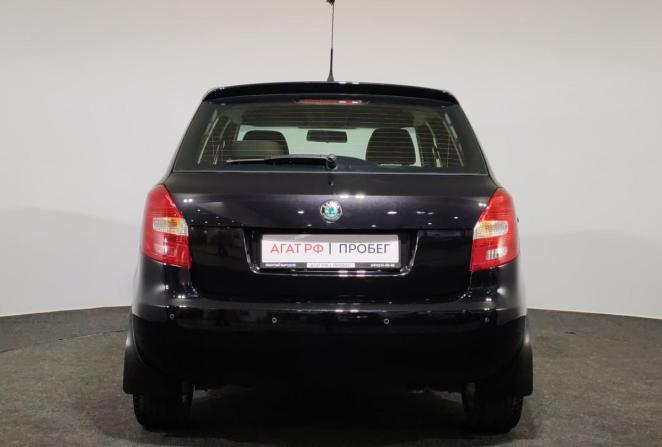 Skoda Fabia II Рестайлинг с пробегом 2011 года, цена 750 000 рублей, 165000 км, хэтчбек, Автокод Объявления