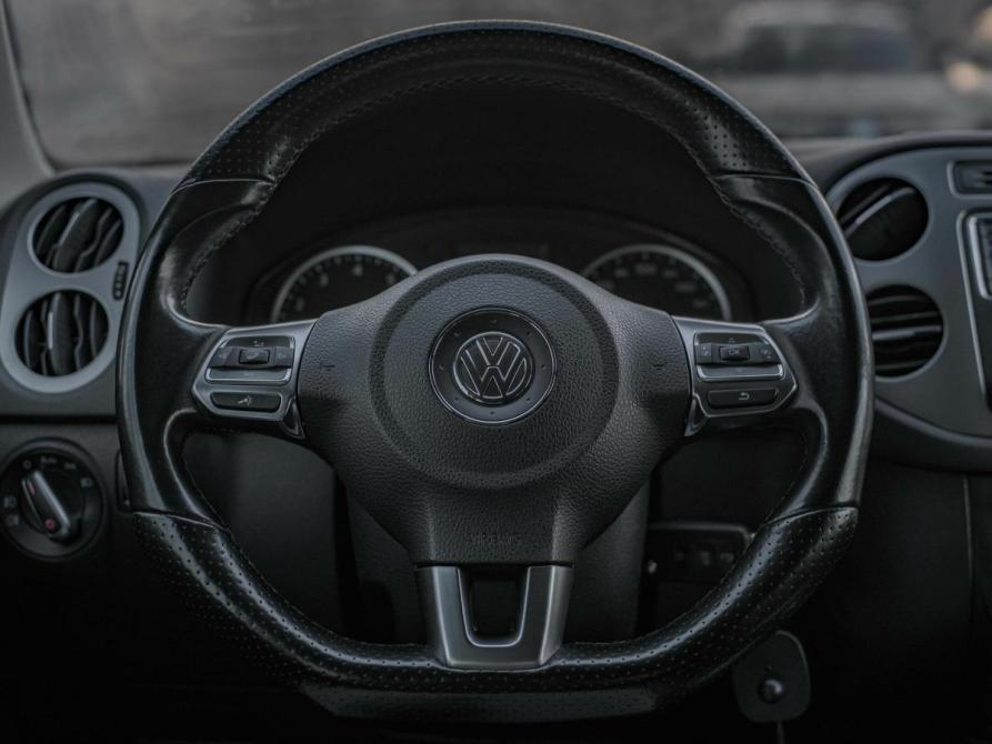 Volkswagen Tiguan I Рестайлинг Санкт-Петербург  - изображение 7