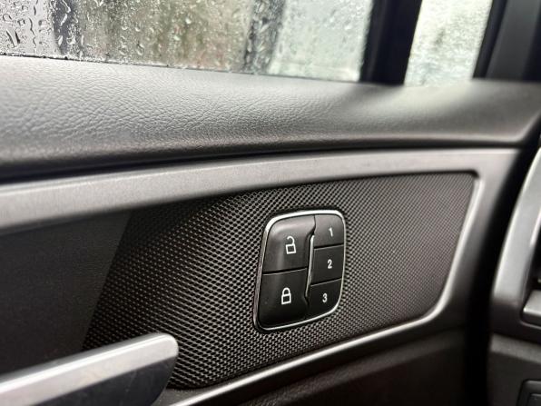 Ford Mondeo V с пробегом 2015 года, цена 1 359 000 рублей, 214000 км, седан, Автокод Объявления