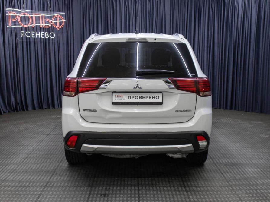 Mitsubishi Outlander III Рестайлинг 2 Москва  - изображение 6