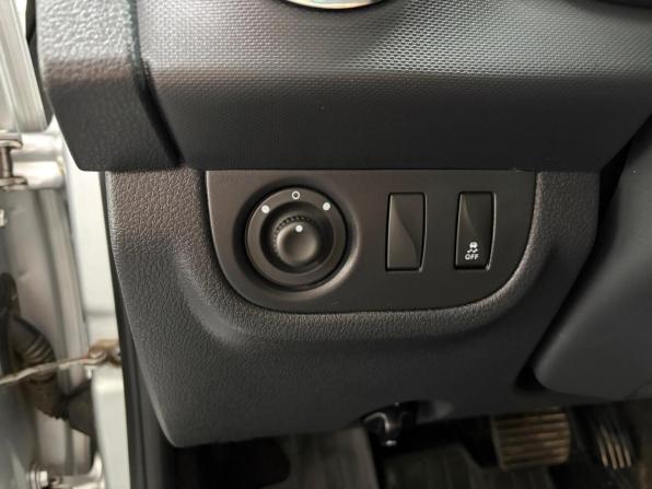 Renault Logan II Рестайлинг с пробегом 2019 года, цена 1 278 000 рублей, 41691 км, седан, Автокод Объявления