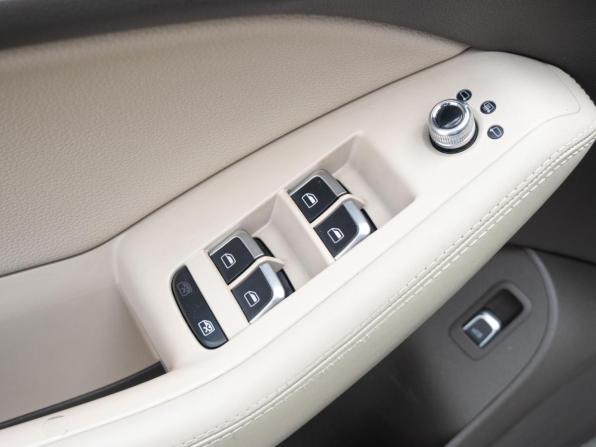 Audi Q5 I (8R) Рестайлинг с пробегом 2014 года, цена 2 525 000 рублей, 91342 км, внедорожник, Автокод Объявления