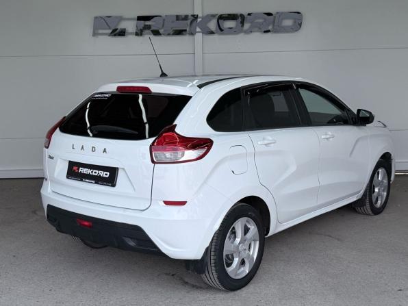 Lada (ВАЗ) XRAY I с пробегом 2017 года, цена 899 000 рублей, 103000 км, хэтчбек, Автокод Объявления