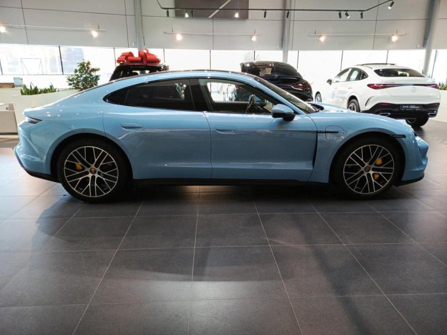 Porsche Taycan I Казань  - изображение 5