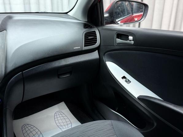 Hyundai Solaris I Рестайлинг с пробегом 2016 года, цена 1 019 000 рублей, 183691 км, седан, Автокод Объявления