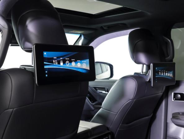 Toyota Land Cruiser 300 Series с пробегом 2023 года, цена 9 900 000 рублей, 77039 км, внедорожник, Автокод Объявления
