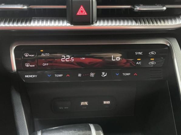 Kia K5 III с пробегом 2021 года, цена 2 287 000 рублей, 114305 км, седан, Автокод Объявления