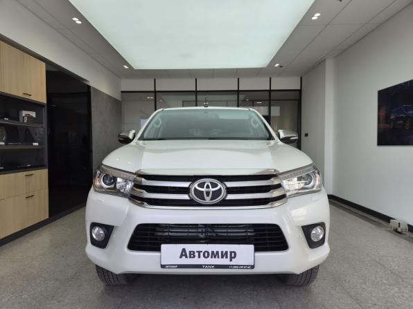 Toyota Hilux VIII с пробегом 2016 года, цена 3 400 000 рублей, 136000 км, offers.body_type.unknown, Автокод Объявления
